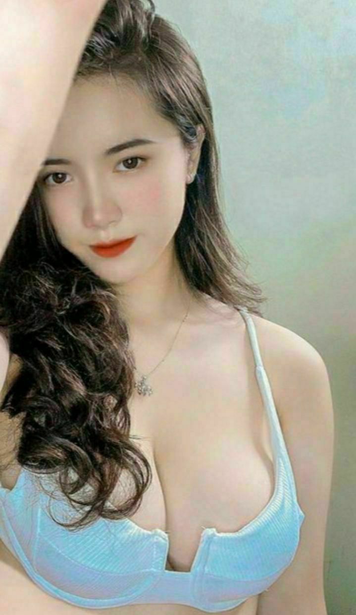 Ngủ qua đêm tại nhà cô đồng nghiệp xinh đẹp
